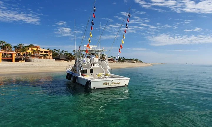 El Loco Grande sportfishing boat.