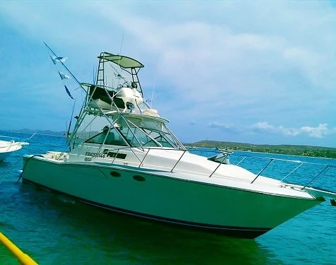 El Patron sportfishing boat.